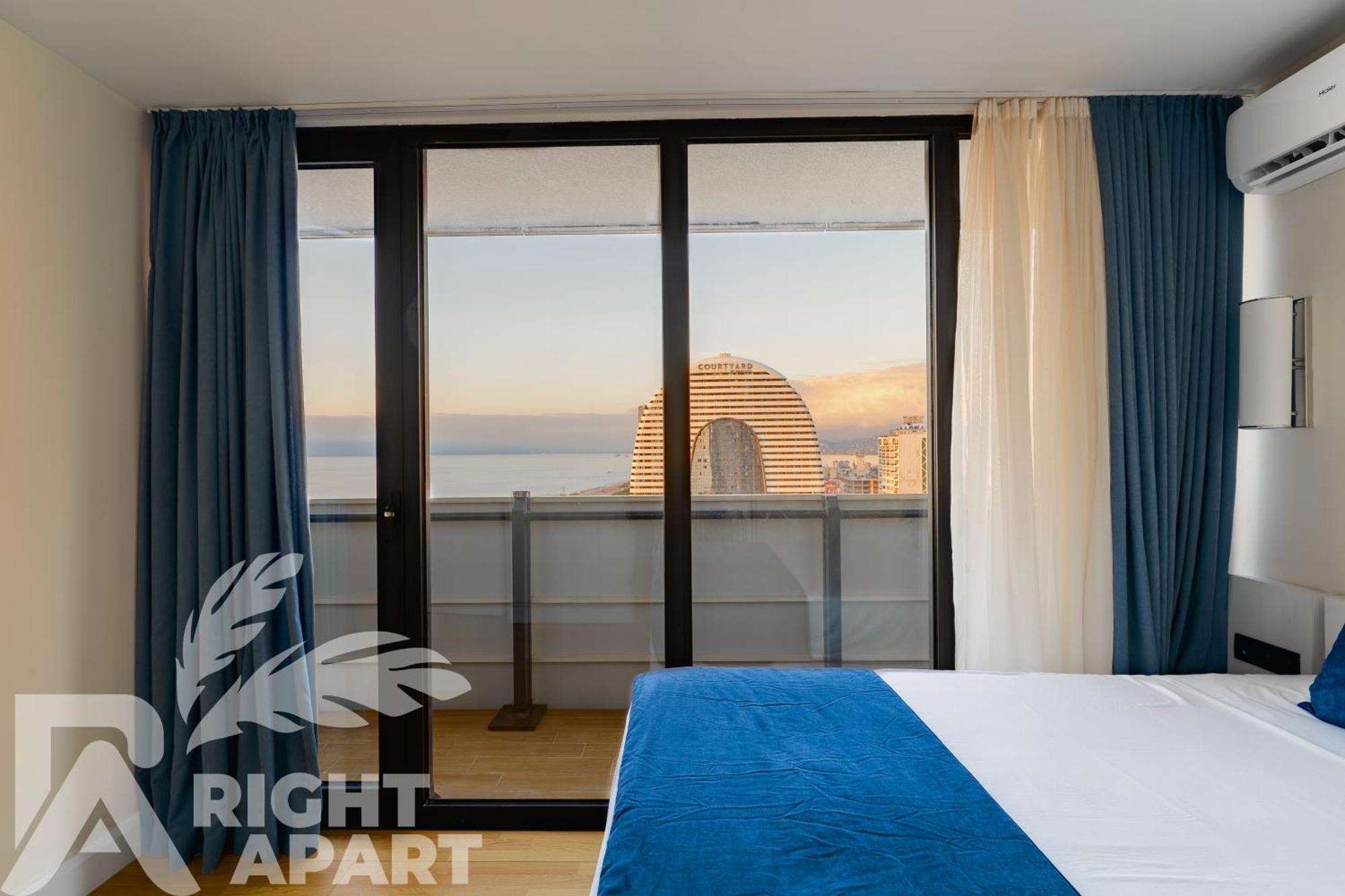 Orbi City Hotel Sea View Batumi Kültér fotó