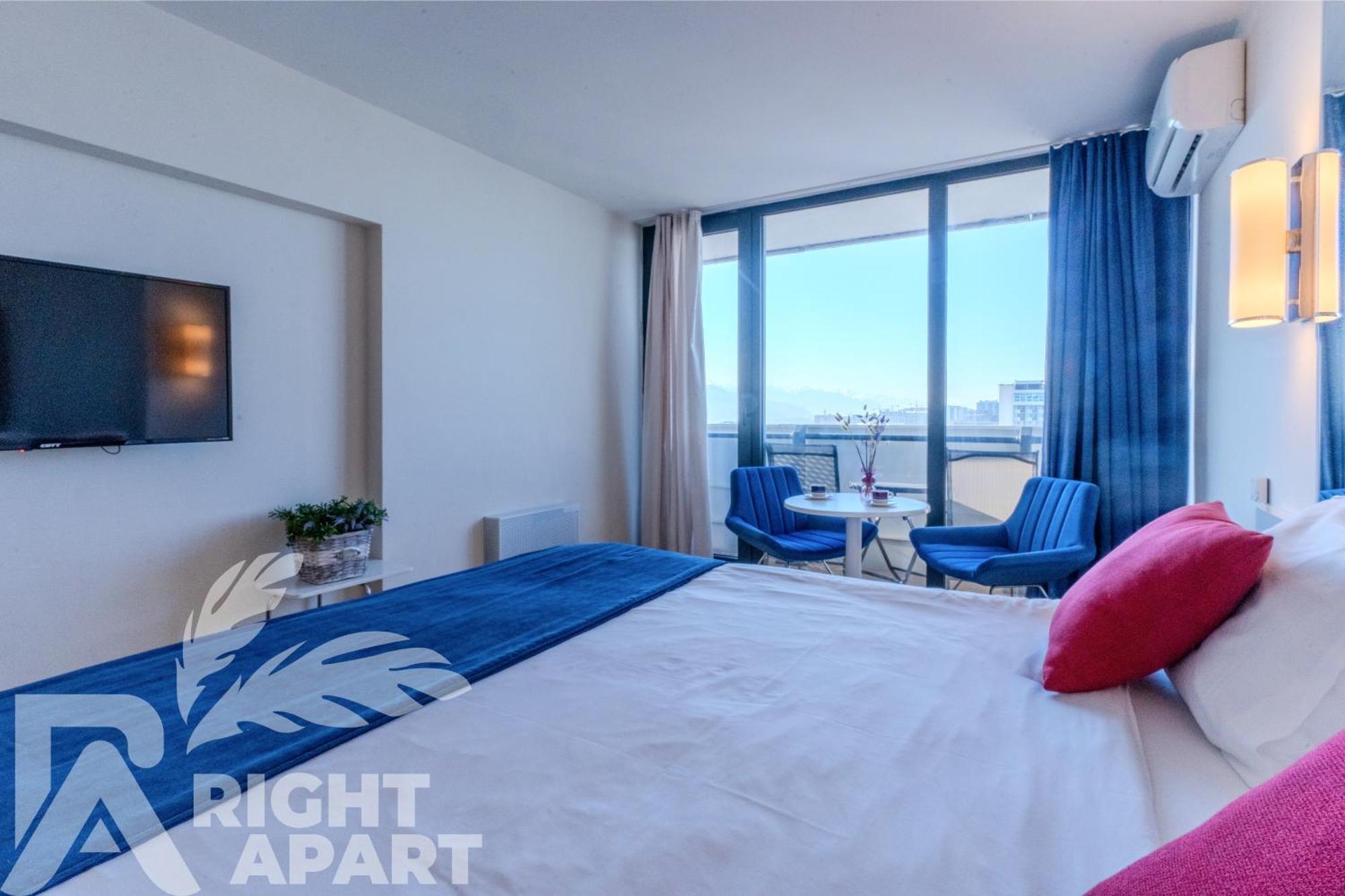 Orbi City Hotel Sea View Batumi Kültér fotó