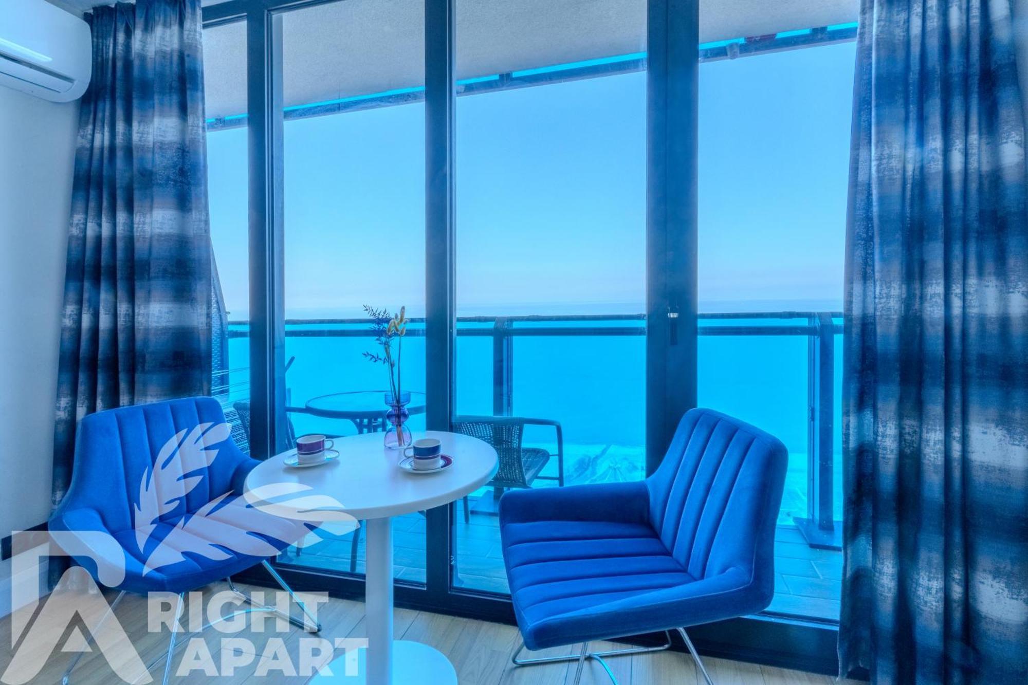 Orbi City Hotel Sea View Batumi Kültér fotó
