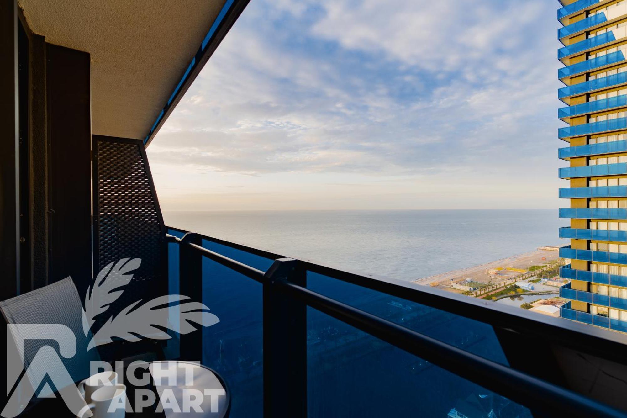 Orbi City Hotel Sea View Batumi Kültér fotó